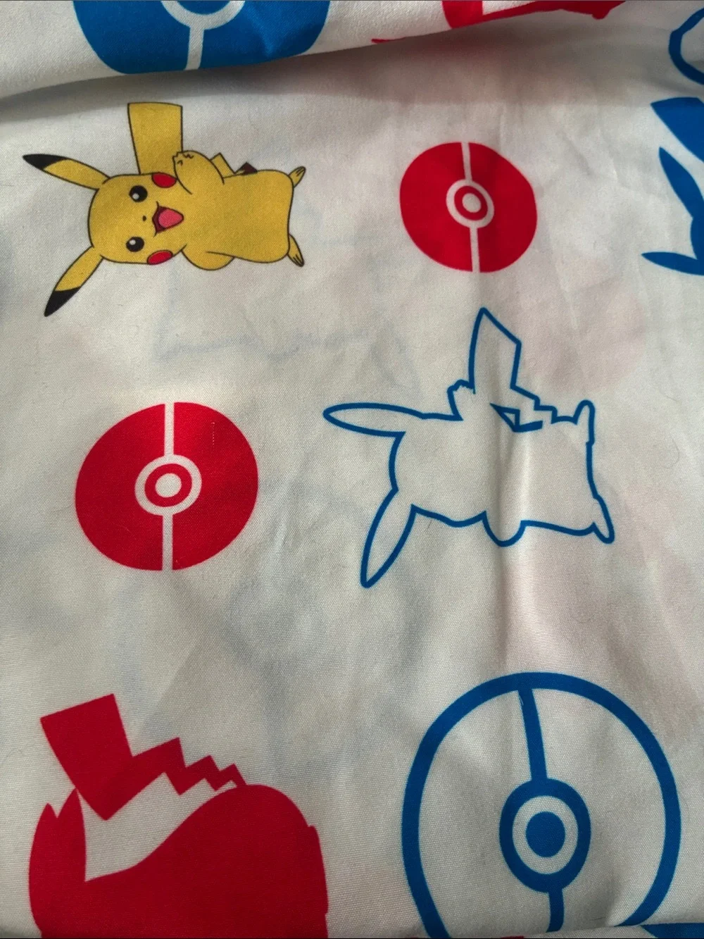 Pokémon Pikachu Printed Twin Bedding Set - White, Red & Blue